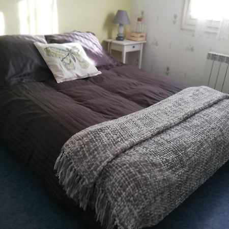 Vaux-sur-Vienne Chambre Privee Calme,Campagne,Etape,Deplacement Pro,Abri Moto Velo,Parking מראה חיצוני תמונה