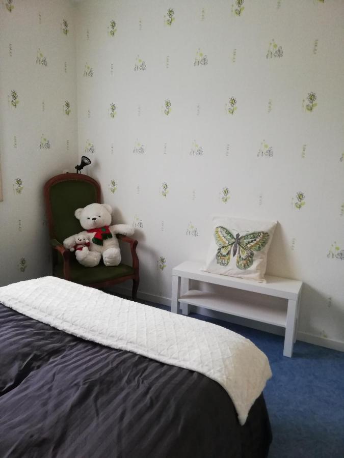 Vaux-sur-Vienne Chambre Privee Calme,Campagne,Etape,Deplacement Pro,Abri Moto Velo,Parking מראה חיצוני תמונה